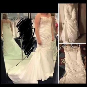 wedding dress